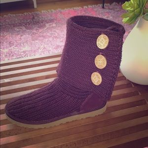 UGG sweater boot in burgundy